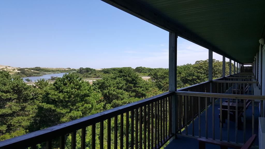Blue Sea Motor Motel